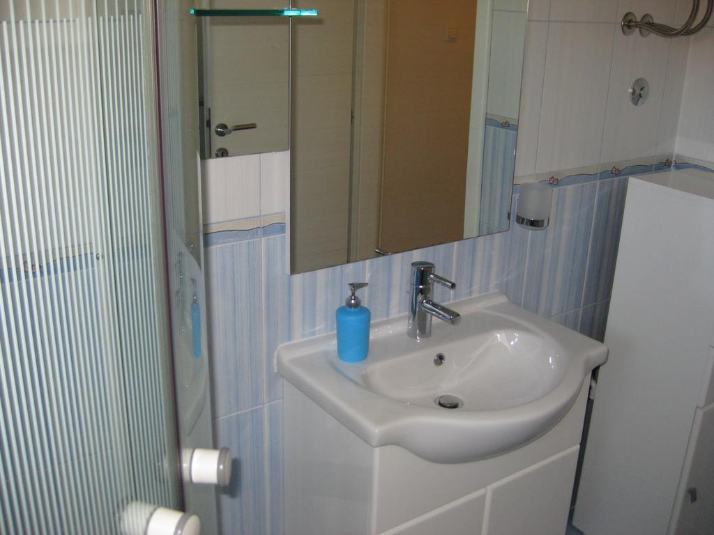 Apartment Agata Trogir Bagian luar foto