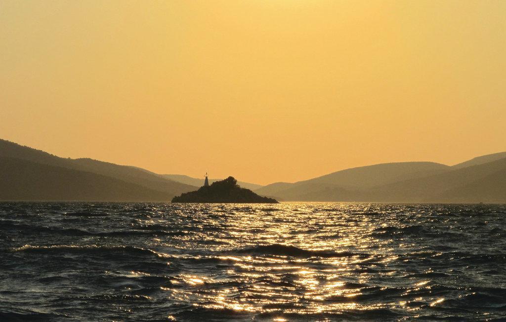 Apartment Agata Trogir Bagian luar foto