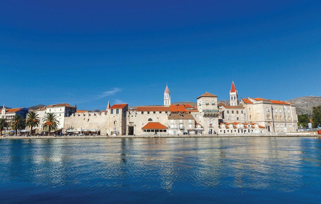 Apartment Agata Trogir Bagian luar foto
